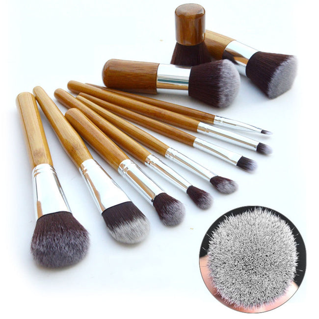 Makeup Brush With Bamboo Handle Soft Synthetic Hair