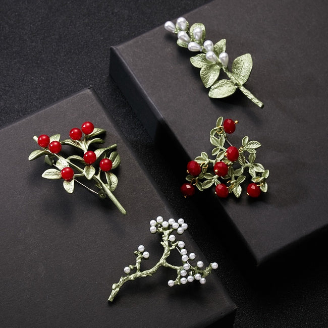Brooch Carnation Plant Flower Vintage Green