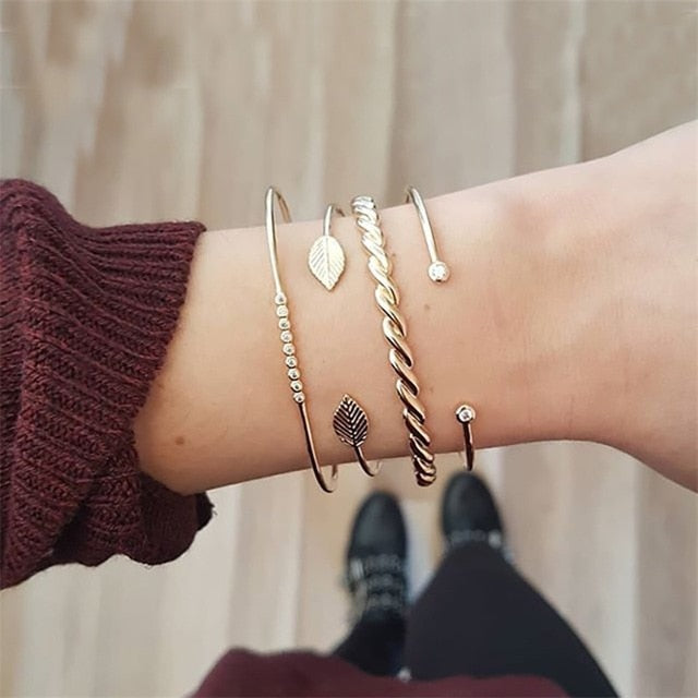 Women's Fashion Crystal Leaves Geometric Chain