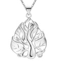 Elegant charm retro exquisite hollow heart pendant