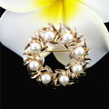 Leaves imitation pearl wreath texture Upscale brooch